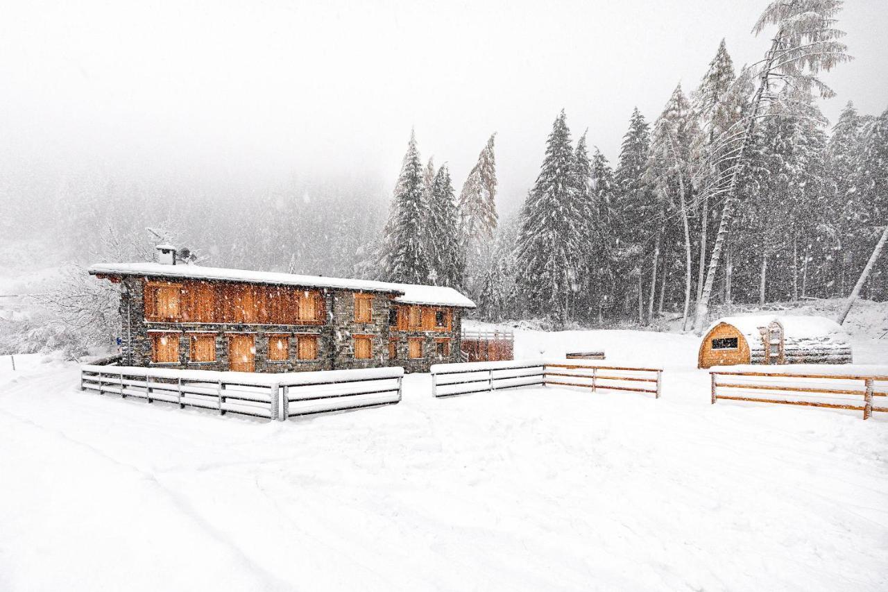 Chalet Resort Sozzine Ponte Di Legno Exterior photo