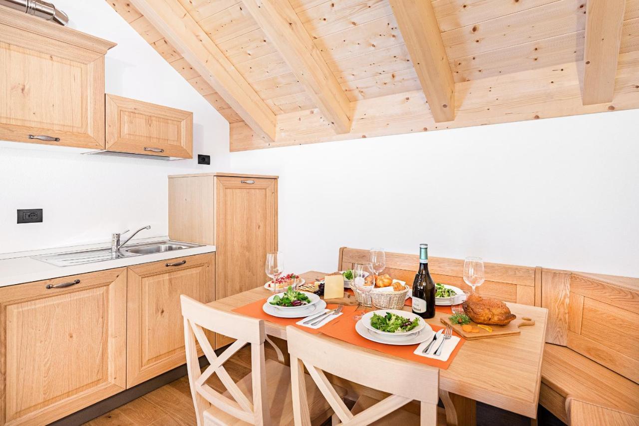 Chalet Resort Sozzine Ponte Di Legno Exterior photo