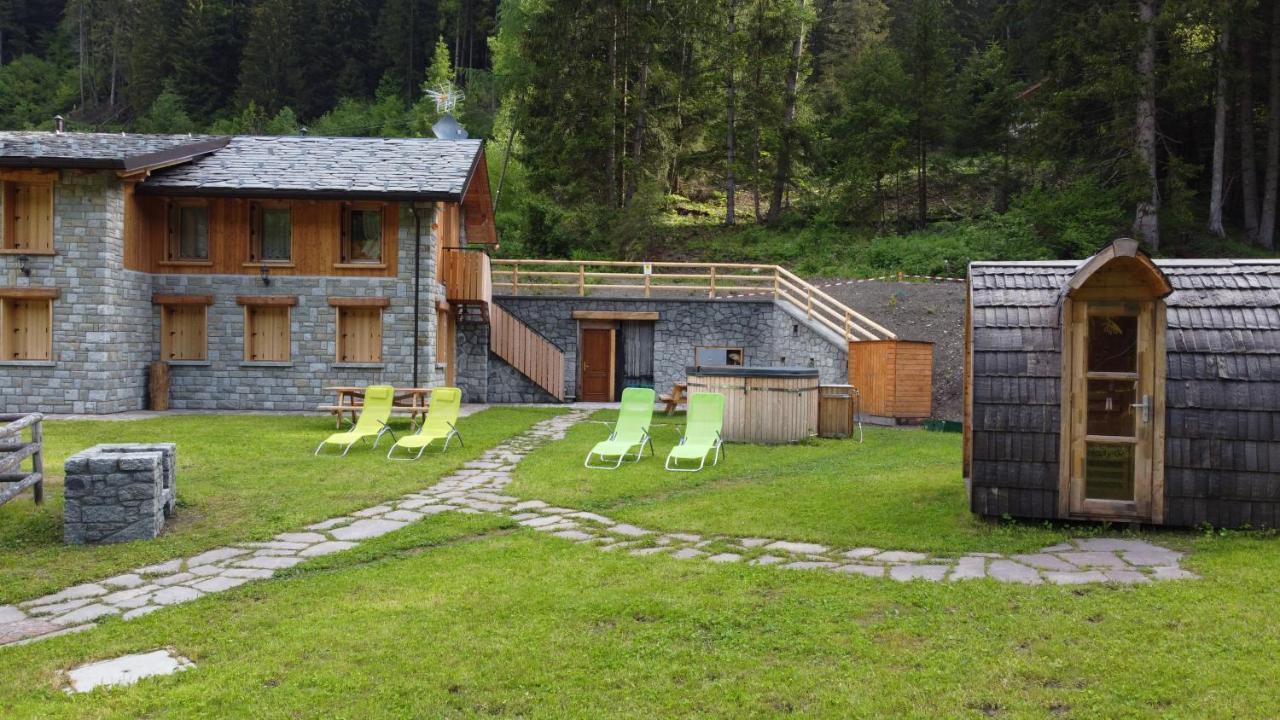 Chalet Resort Sozzine Ponte Di Legno Exterior photo