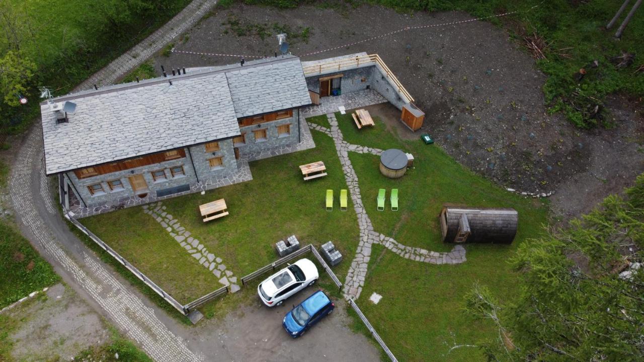 Chalet Resort Sozzine Ponte Di Legno Exterior photo