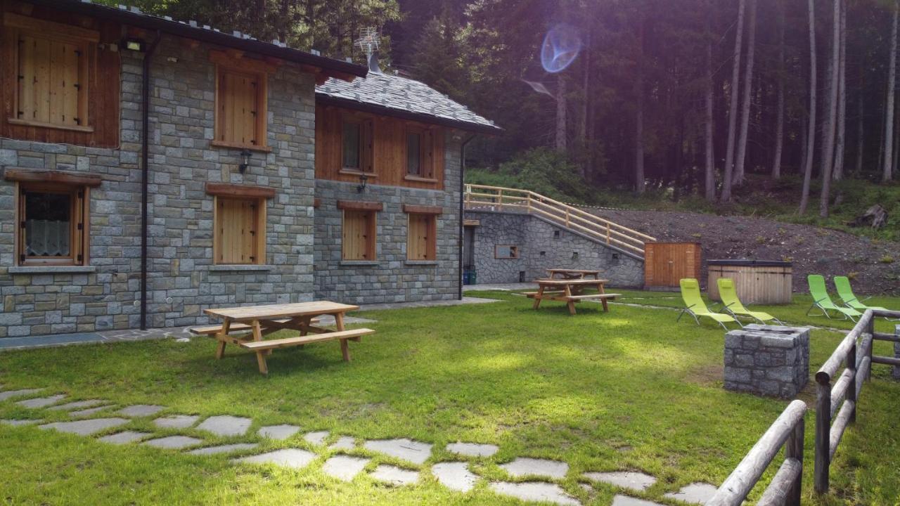 Chalet Resort Sozzine Ponte Di Legno Exterior photo