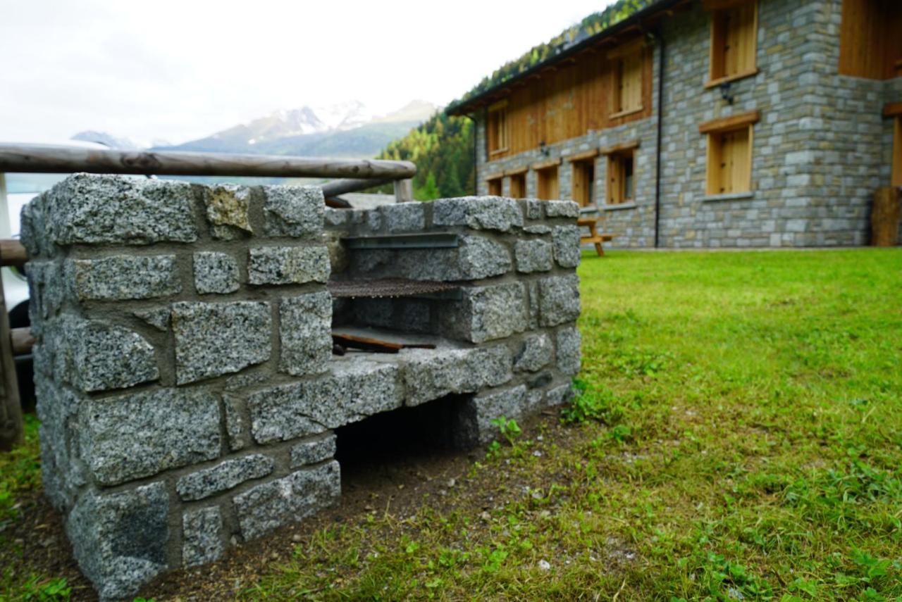 Chalet Resort Sozzine Ponte Di Legno Exterior photo